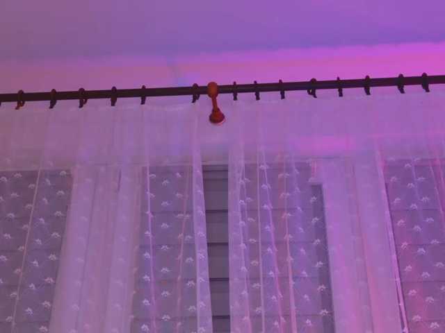Bella-Rosee4u live cam on BongaCams