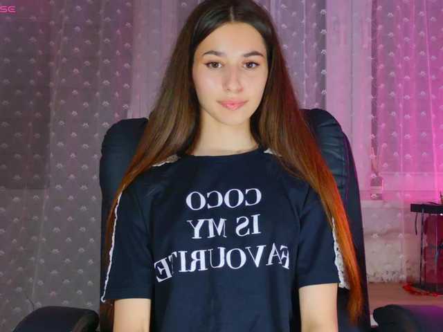 Bella-Rosee4u live cam on BongaCams