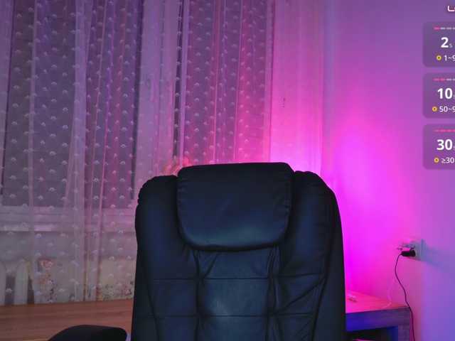 Bella-Rosee4u live cam on BongaCams