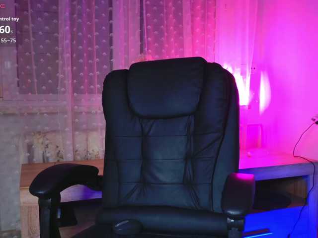 Bella-Rosee4u live cam on BongaCams