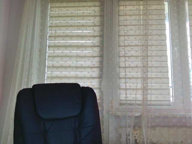Bella-Rosee4u live cam on BongaCams