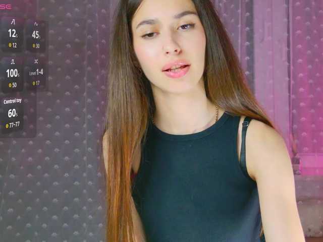 go to chat with Bella-Rosee4u