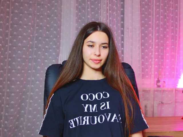 Bella-Rosee4u live cam on BongaCams
