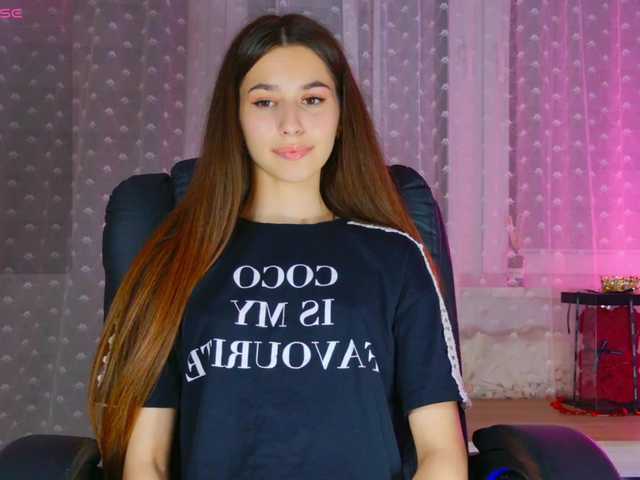 Bella-Rosee4u live cam on BongaCams