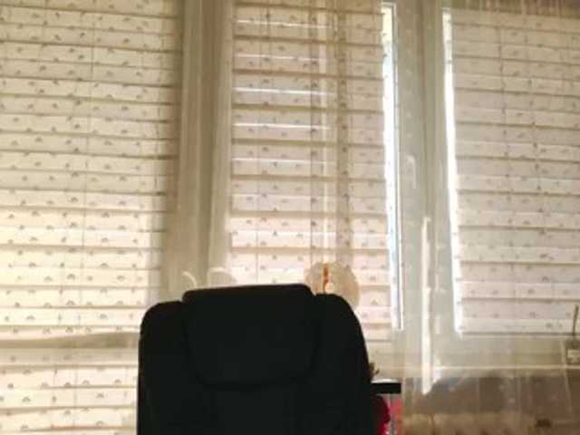 Bella-Rosee4u live cam on BongaCams