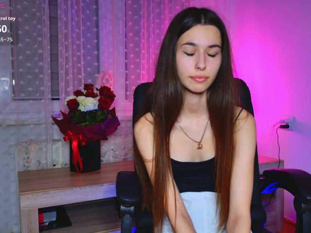 Bella-Rosee4u live cam on BongaCams