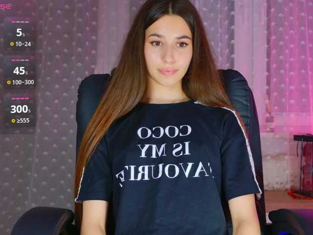 Bella-Rosee4u live cam on BongaCams