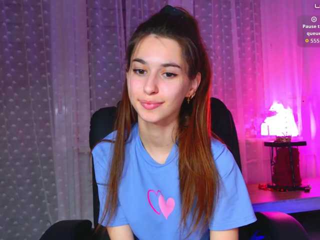Bella-Rosee4u live cam on BongaCams