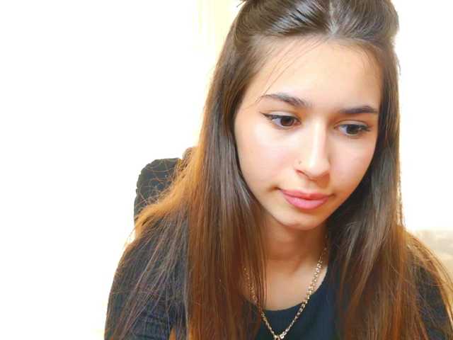 Bella-Rosee4u live cam on BongaCams