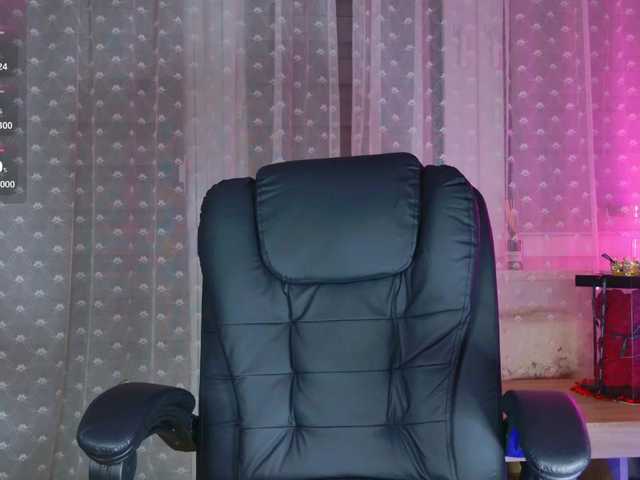Bella-Rosee4u live cam on BongaCams
