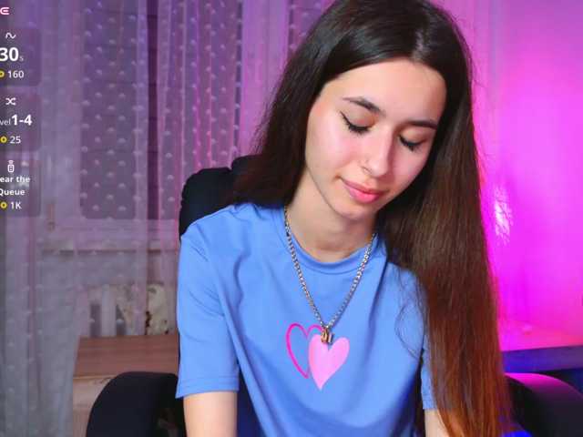 Bella-Rosee4u live cam on BongaCams