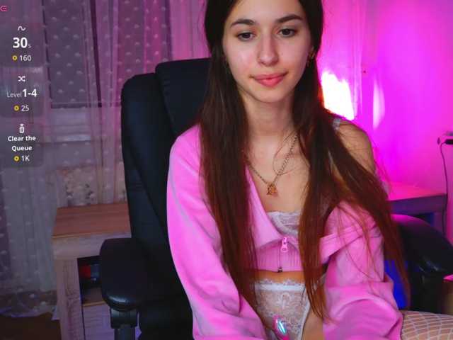Bella-Rosee4u live cam on BongaCams