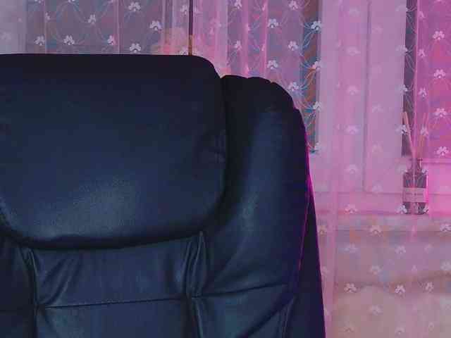Bella-Rosee4u webcam