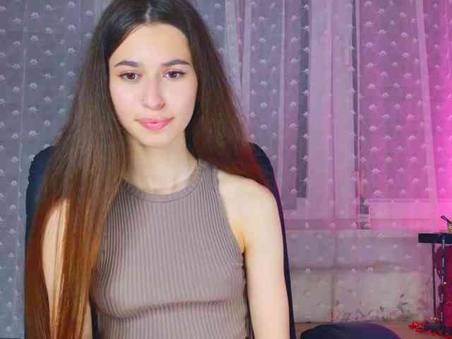 Bella-Rosee4u webcam