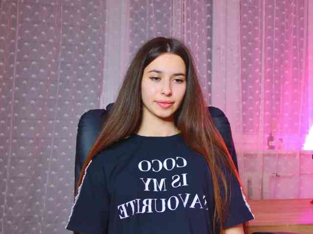 Bella-Rosee4u webcam
