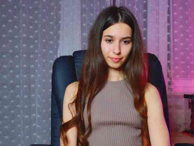 Bella-Rosee4u webcam