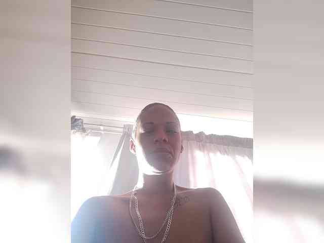 Model: skanky86