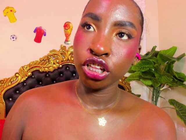 SaharaBailey live cam on BongaCams