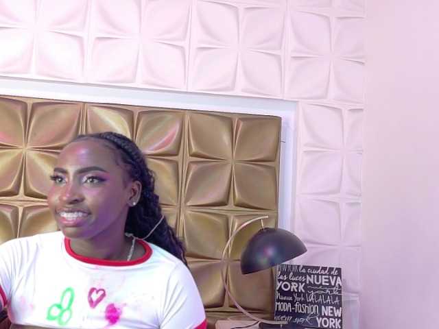 SaharaBailey live webcam show