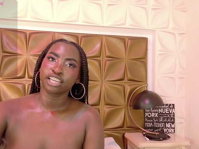 SaharaBailey live cam on BongaCams
