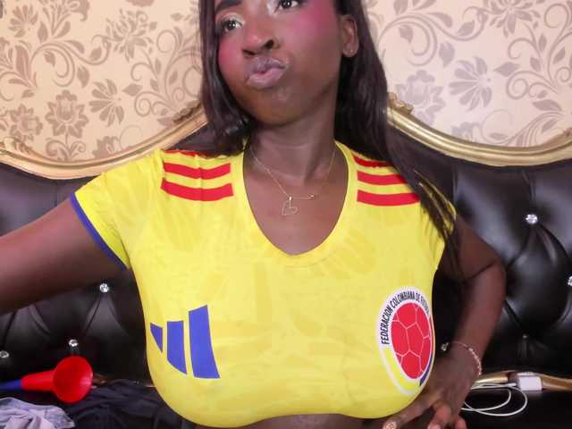 SaharaBailey live cam on BongaCams