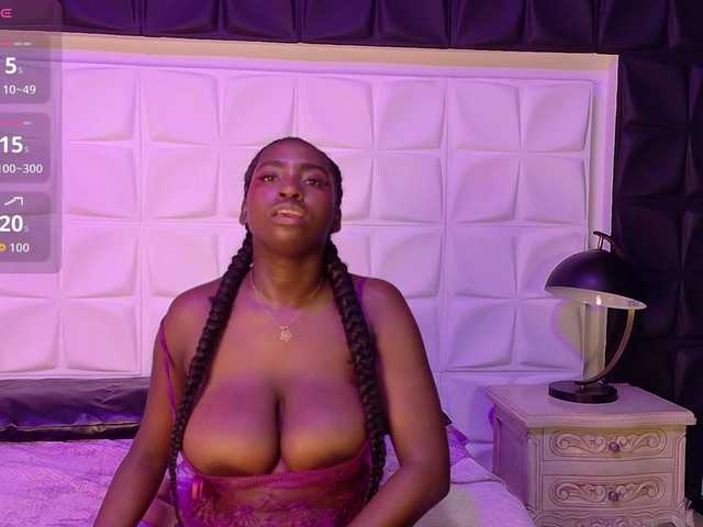 SaharaBailey live cam on BongaCams