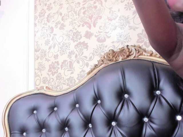 SaharaBailey's BongaCams show and profile