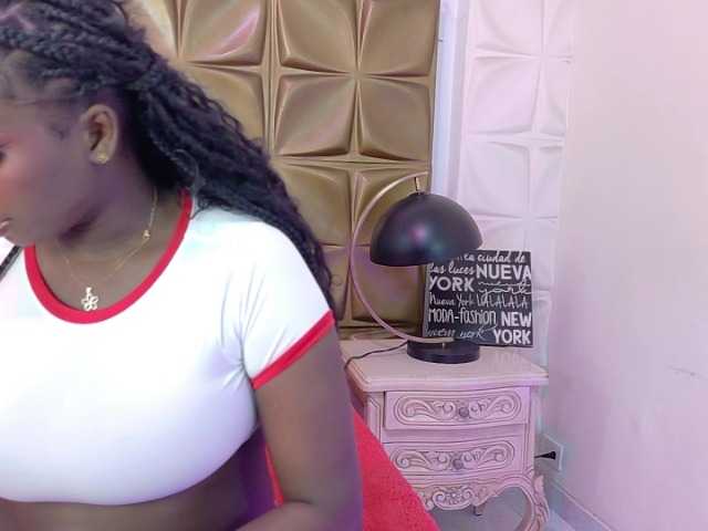 SaharaBailey live cam on BongaCams