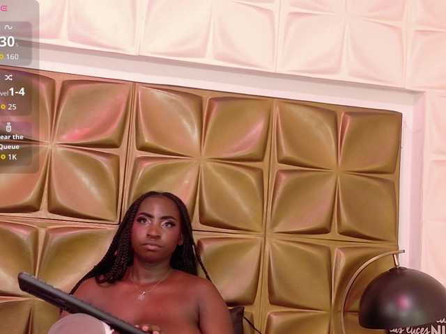 SaharaBailey live cam on BongaCams