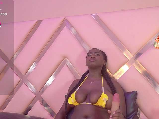 SaharaBailey live cam on BongaCams