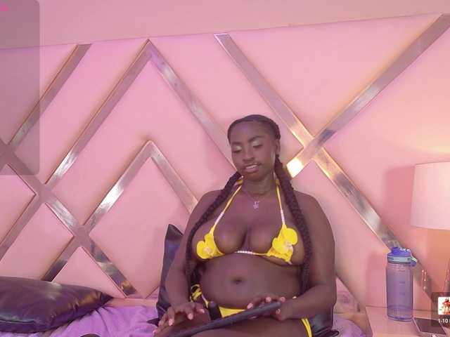 SaharaBailey live cam on BongaCams
