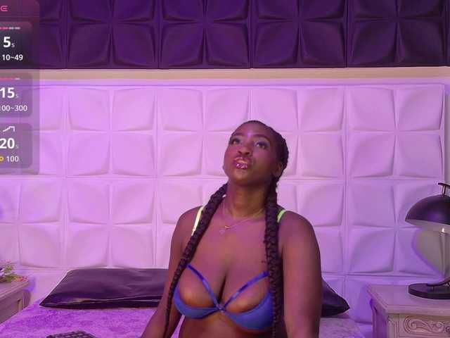 SaharaBailey live cam on BongaCams