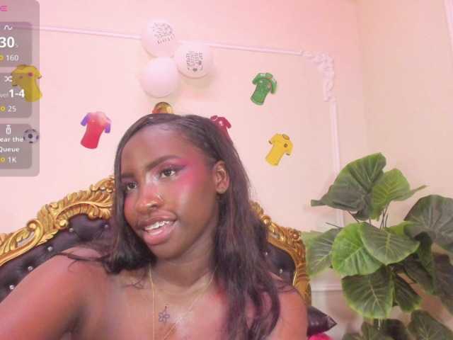 SaharaBailey live cam on BongaCams