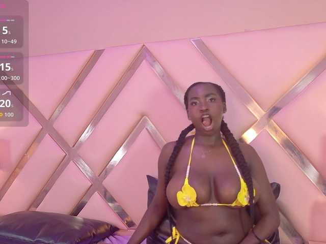 SaharaBailey live cam on BongaCams