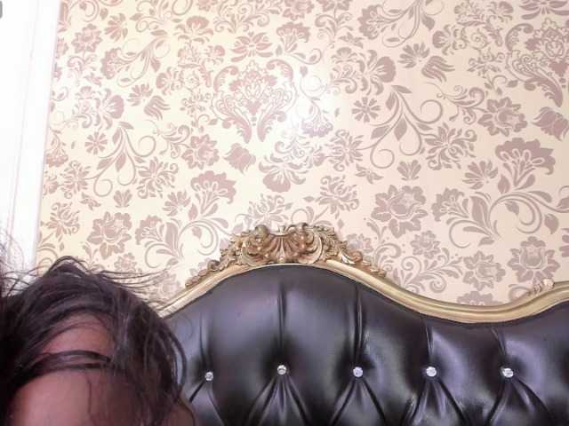  SaharaBailey chat room