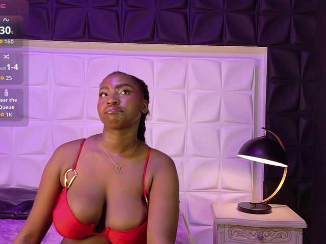 SaharaBailey live cam on BongaCams