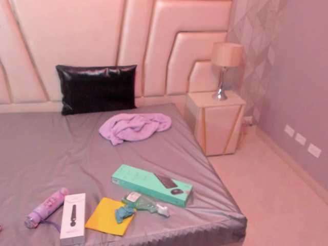 SaharaBailey live cam on BongaCams