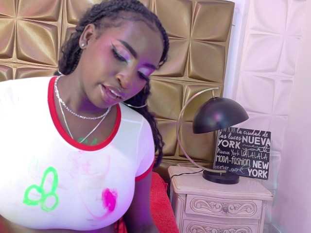 SaharaBailey live cam on BongaCams