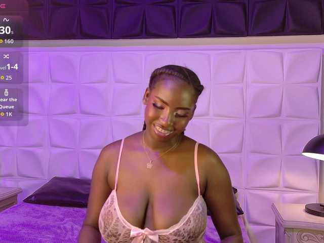 SaharaBailey live cam on BongaCams
