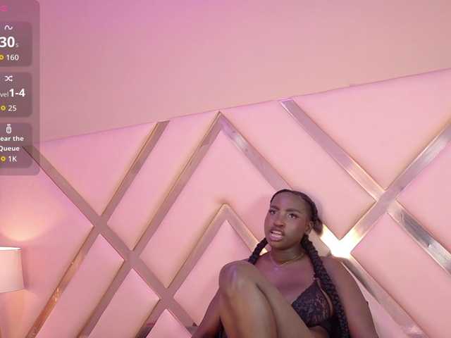 SaharaBailey live cam on BongaCams