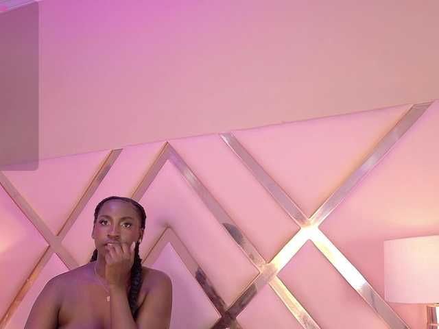 SaharaBailey live cam on BongaCams