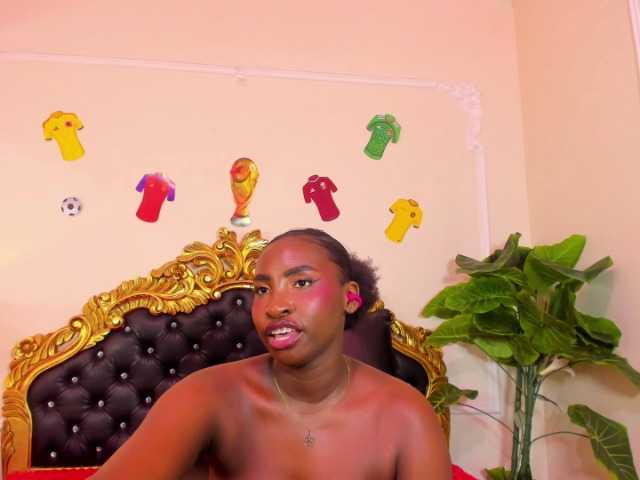 SaharaBailey live cam on BongaCams