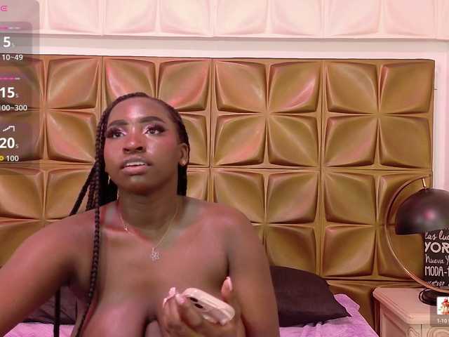 SaharaBailey live cam on BongaCams