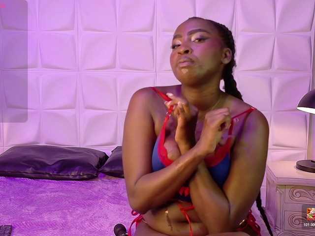 SaharaBailey live cam on BongaCams