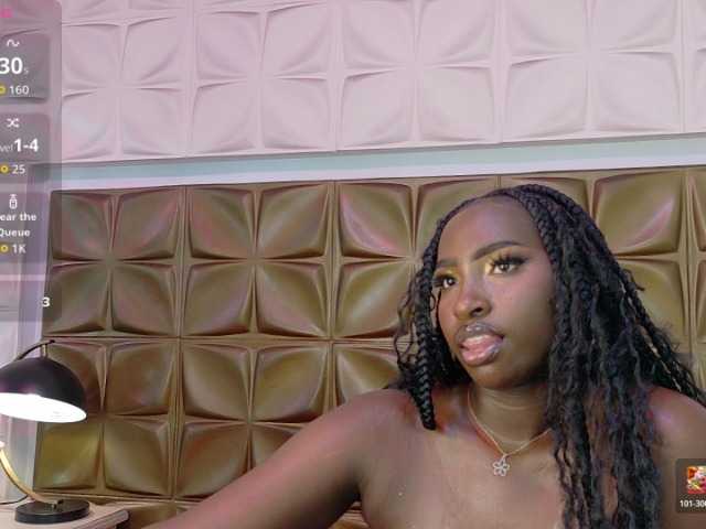 SaharaBailey live cam on BongaCams