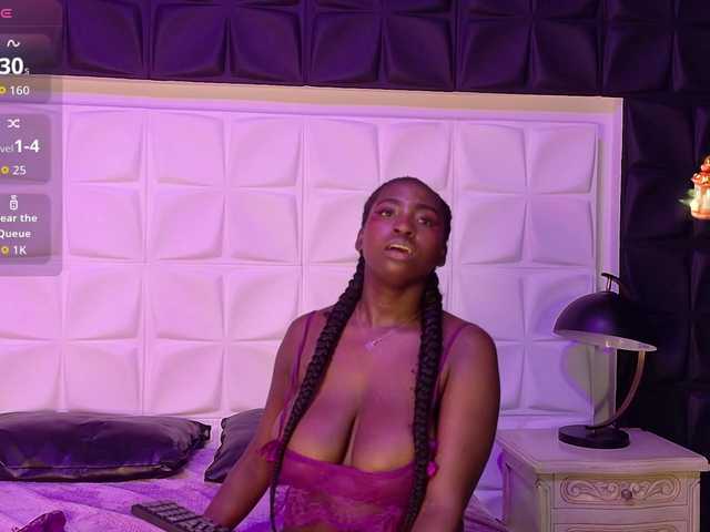 SaharaBailey live cam on BongaCams