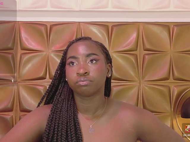 SaharaBailey live cam on BongaCams