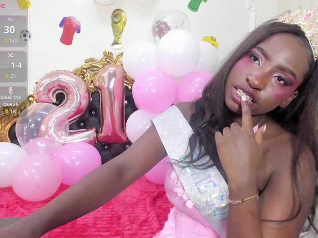 SaharaBailey live cam on BongaCams