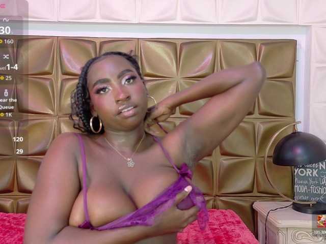 SaharaBailey live cam on BongaCams