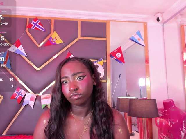 SaharaBailey live cam on BongaCams